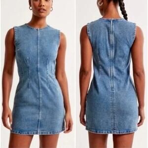 $85 Abercrombie & Fitch Light Blue Denim Dress Size Medium Tall